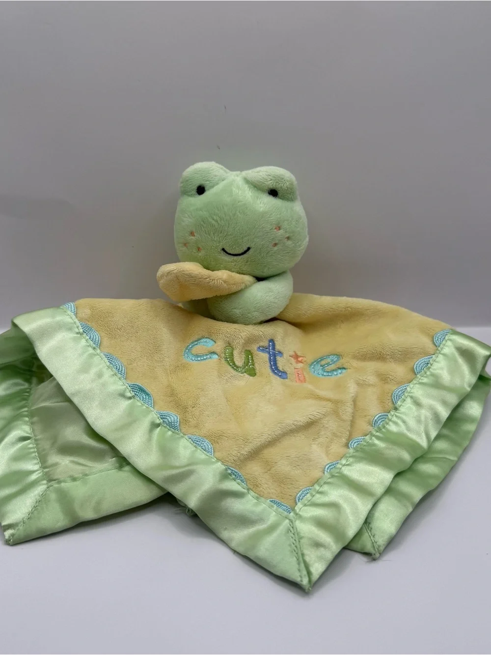 Carters Cutie Frog Just One Year Frog Lovey Security Blanket Satin Trim